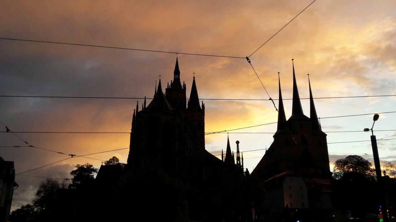 Appartamento Zum Kleinen Riesen Erfurt Esterno foto
